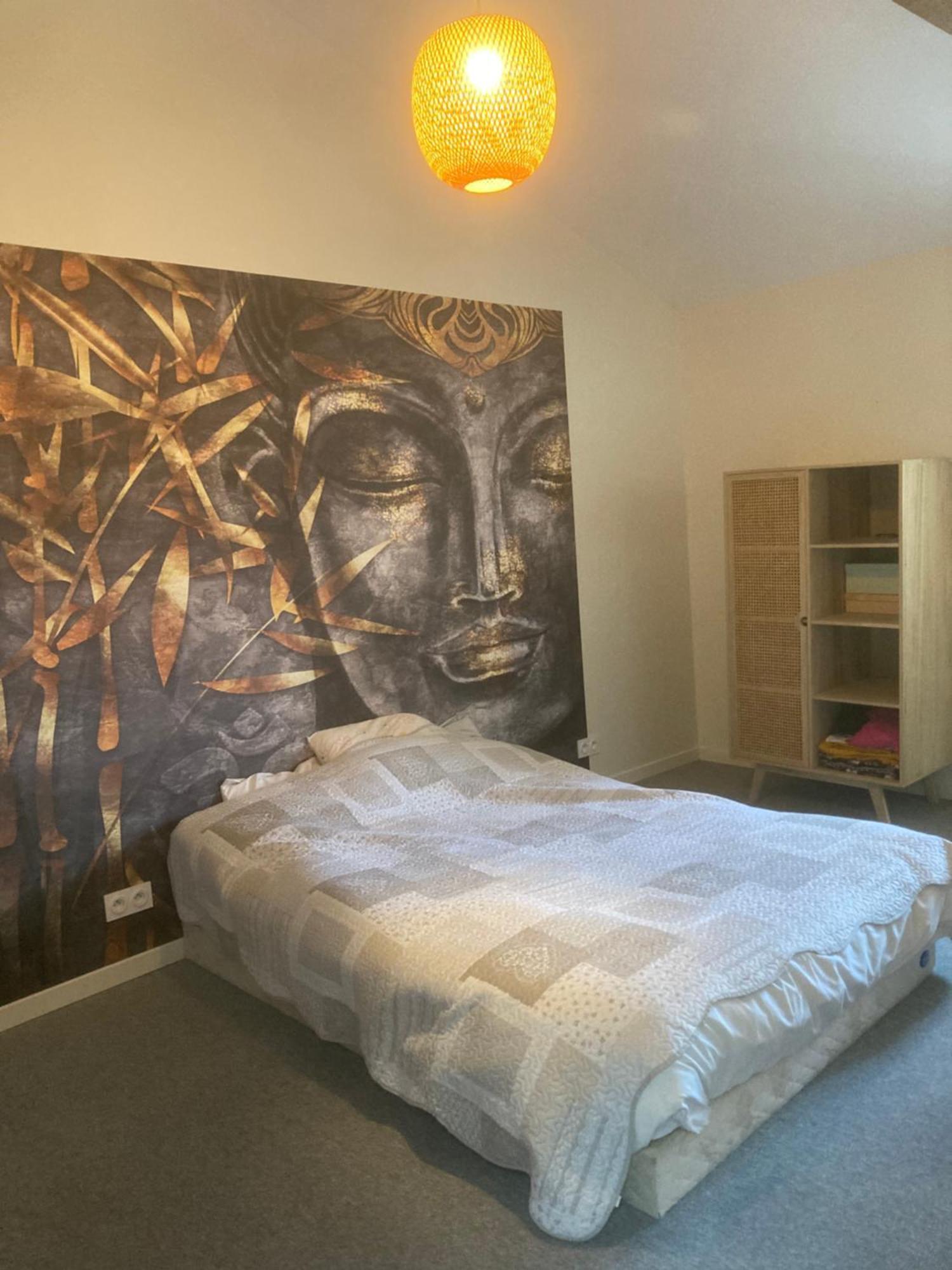 Montravers Premier Etage D Une Jolie Maison A La Campagne מראה חיצוני תמונה